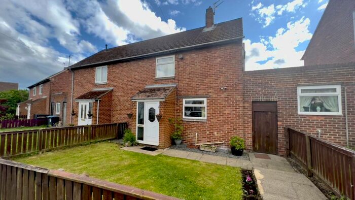 2 Bedroom Semi-Detached House To Rent In Lund Avenue, Framwellgate Moor, Durham, DH1