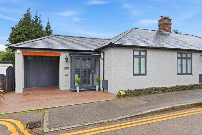 2 Bedroom Semi-Detached Bungalow For Sale In Fairfield Road, Brentwood, CM14