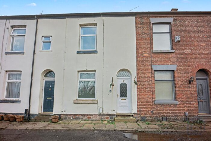 2 Bedroom Terraced House For Sale In Springbank Terrace Audenshaw, Manchester, M34
