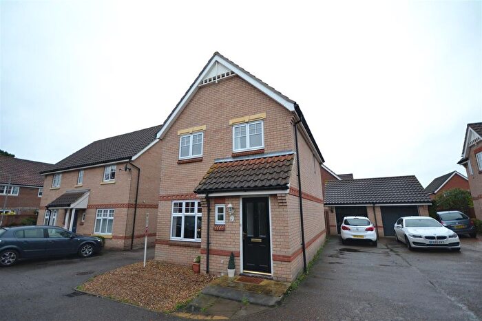 3 Bedroom Detached House To Rent In Old Catton, Norwich, NR6