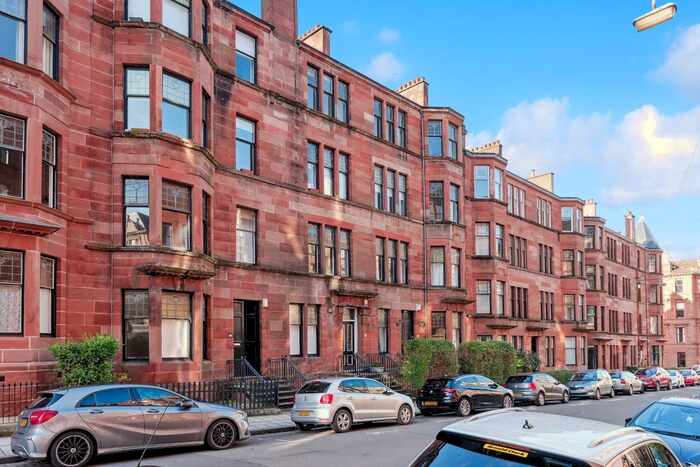 3 Bedroom Flat To Rent In Kersland Street Flat /, Hillhead, Glasgow, G12