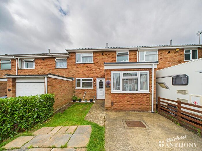 3 Bedroom Terraced House For Sale In Peebles Place, Bletchley, Milton Keynes, Buckinghamshire, MK3