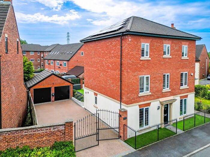 5 Bedroom Detached House For Sale In Lytham Close, Great Sankey, WA5