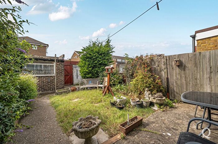 3 Bedroom End Of Terrace House For Sale In Harkness Court, Sittingbourne, Kent, ME10