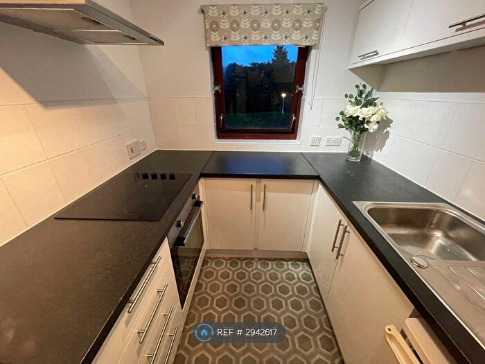 1 Bedroom Flat To Rent In Daines Court, Bristol, BS16