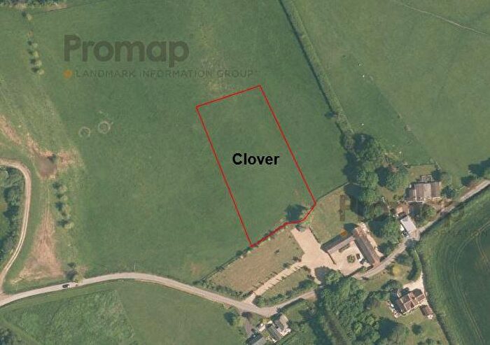 Land For Sale In Berryfields Road, Quarrendon, HP22