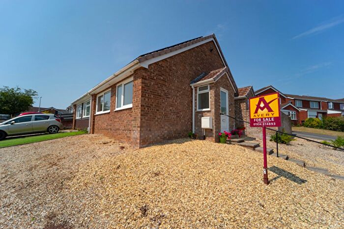 2 Bedroom Semi-Detached Bungalow For Sale In Wigmore Gardens, BS22