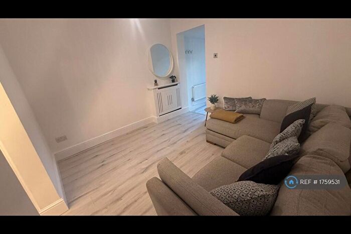 1 Bedroom Flat To Rent In Elm Road, London, E11
