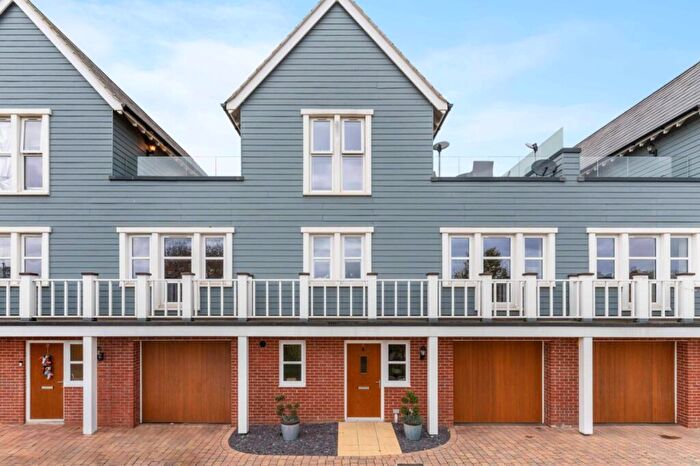 4 Bedroom Terraced House For Sale In Randall Lane, Bishop's Stortford, Hertfordshire, CM23