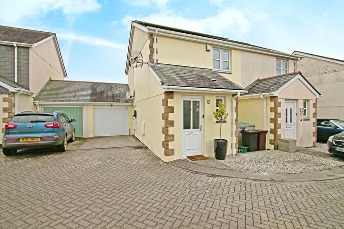 2 Bedroom Link Detached House For Sale In St. James View, Fraddon, St. Columb, Cornwall, TR9