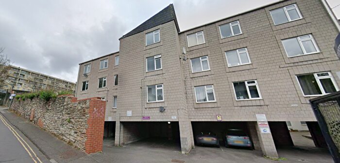 1 Bedroom Flat To Rent In Montague Hill South, Bristol, BS2
