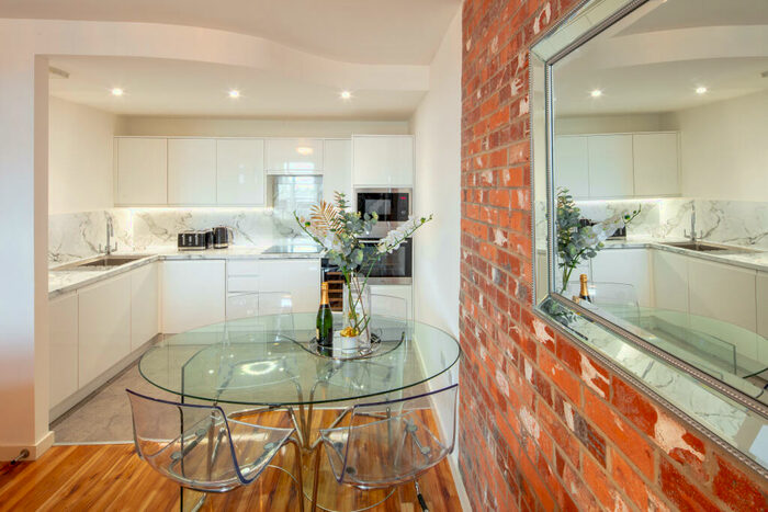 2 Bedroom Apartment To Rent In Trinity Wharf, High Street, HU1