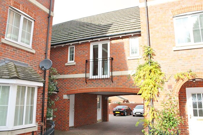 1 Bedroom Flat To Rent In Hornbeam Way, Weston Turville, HP22