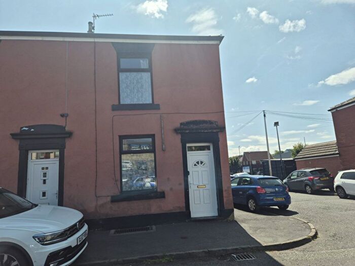 3 Bedroom Terraced House For Sale In Ramsay Street, Rochdale, OL16