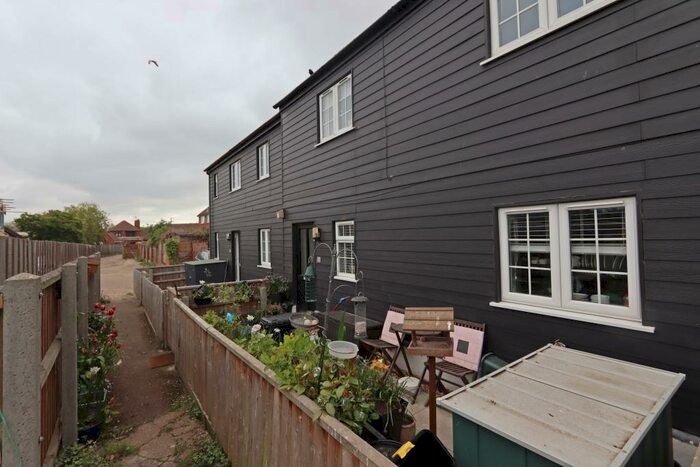 2 Bedroom End Of Terrace House To Rent In Church Lane, Felixstowe, IP11