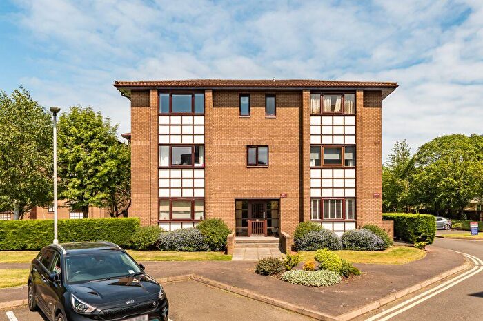 1 Bedroom Flat For Sale In / Allanfield, Edinburgh, EH7