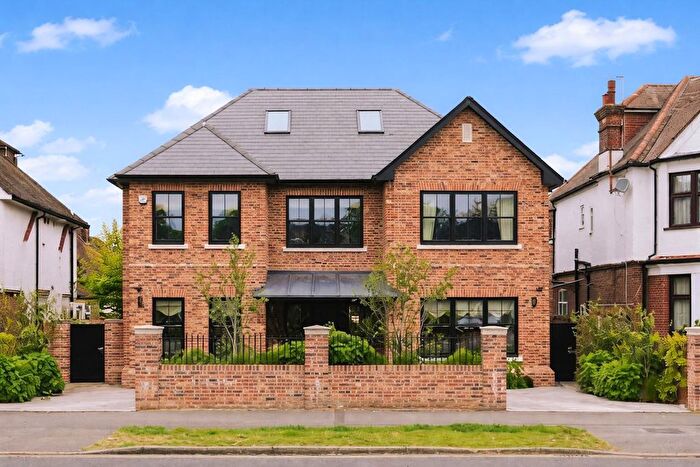 6 Bedroom Detached House For Sale In Flower Lane, Mill Hill, NW7