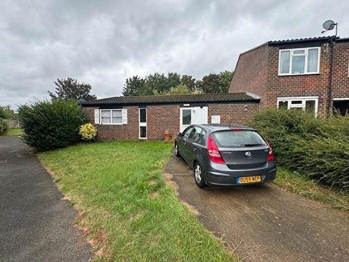 1 Bedroom Semi-Detached Bungalow To Rent In Southweald Drive, Waltham Abbey, EN9