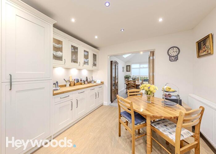 2 Bedroom Detached Bungalow For Sale In Delamere Grove, Trentham, Stoke-On-Trent, ST4