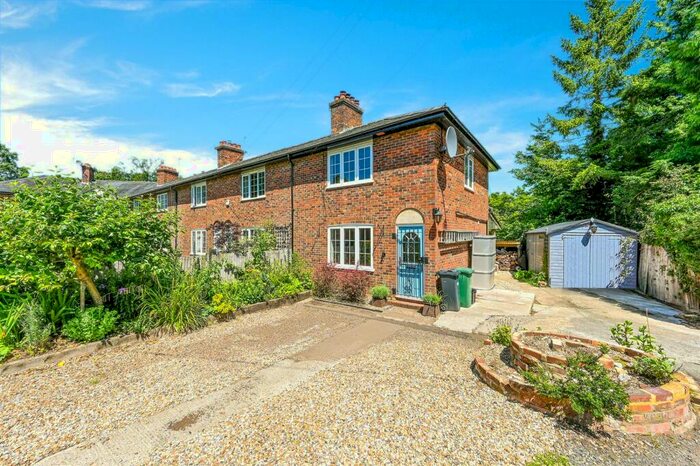 3 Bedroom Mews To Rent In The Hoppety, Tadworth, KT20