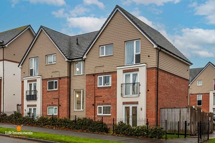 1 Bedroom Flat For Sale In Anton Close, Rugby, Warwickshire, CV21