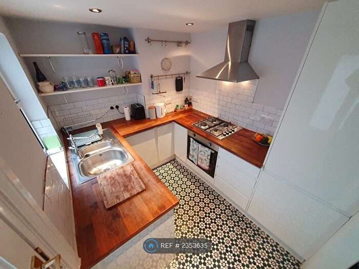 2 Bedroom Terraced House To Rent In London, London, SE20