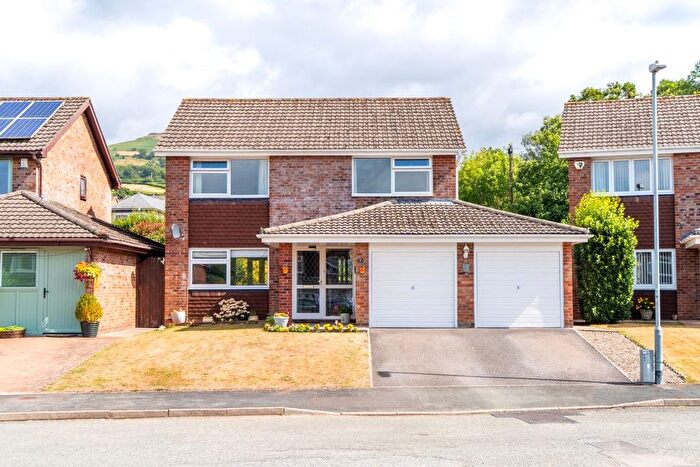 4 Bedroom Detached House For Sale In Everest Drive, Crickhowell, NP8