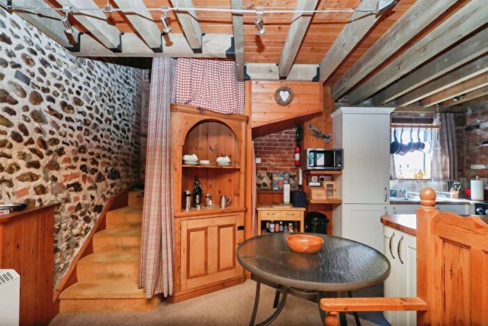 2 Bedroom Barn Conversion For Sale In Swaffham Road, Toftrees, Fakenham, NR21