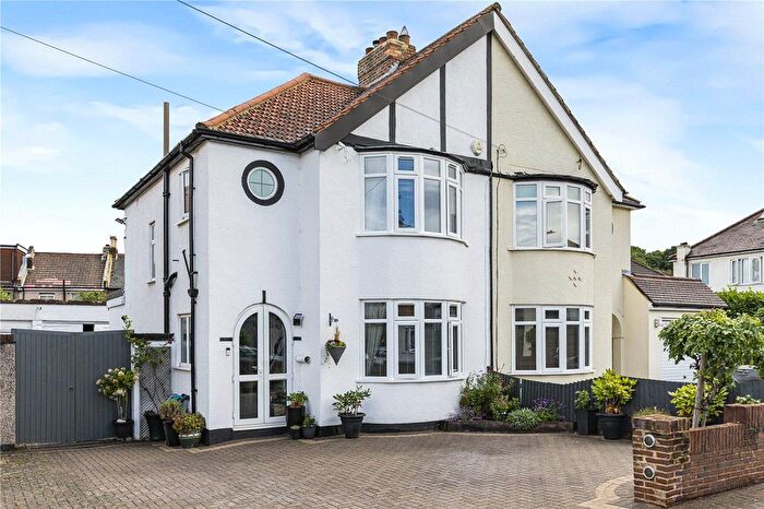 3 Bedroom Semi-Detached House For Sale In Bradford Close, Bromley, BR2