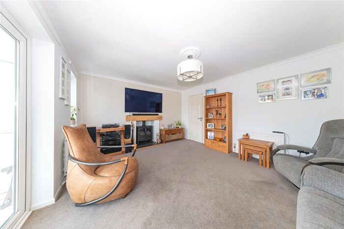 2 Bedroom Bungalow For Sale In Violets Close, North Crawley, Buckinghamshire, MK16