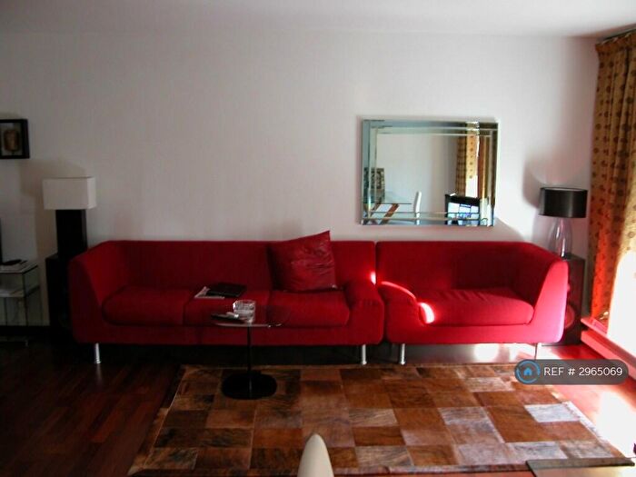 3 Bedroom Flat To Rent In Manor Place, Cambridge, CB1