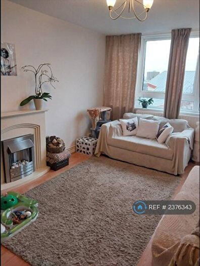 1 Bedroom Flat To Rent In Tollgate House, London, NW6