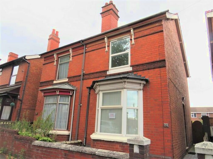 2 Bedroom Semi-Detached House To Rent In Alexandra Road, Darlaston, Wednesbury, WS10