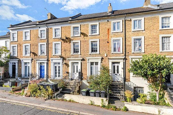2 Bedroom Duplex For Sale In Windmill Street, Gravesend, Kent, DA12