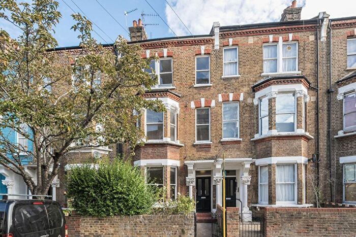 1 Bedroom Flat For Sale In Fermoy Road, Westbourne Park, London, W9