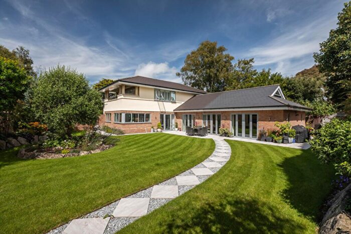 4 Bedroom Detached House For Sale In Cliff Drive, Canford Cliffs, Poole, BH13