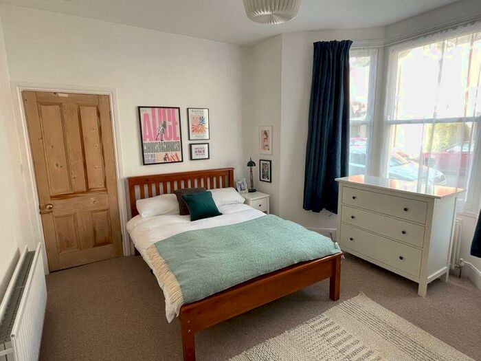 2 Bedroom Flat To Rent In Glenthorn Road, Newcastle Upon Tyne, NE2