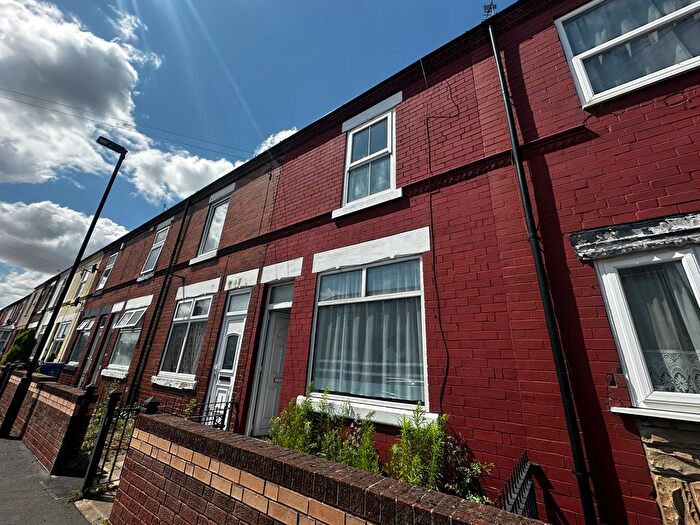 2 Bedroom Property To Rent In Trafalgar Street, Carcroft, Doncaster, DN6