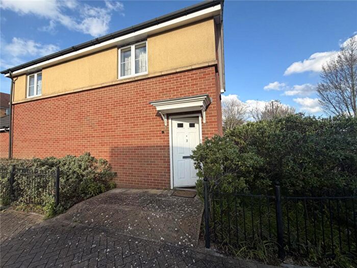 2 Bedroom Terraced House To Rent In Beechcroft Walk, Bristol, Somerset, BS7