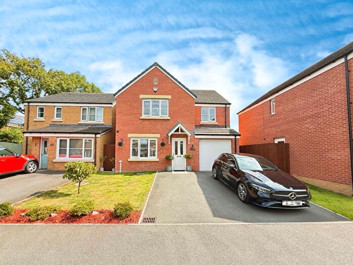 4 Bedroom Detached House For Sale In Maes Y Glo, Llanelli, Carmarthenshire, SA14