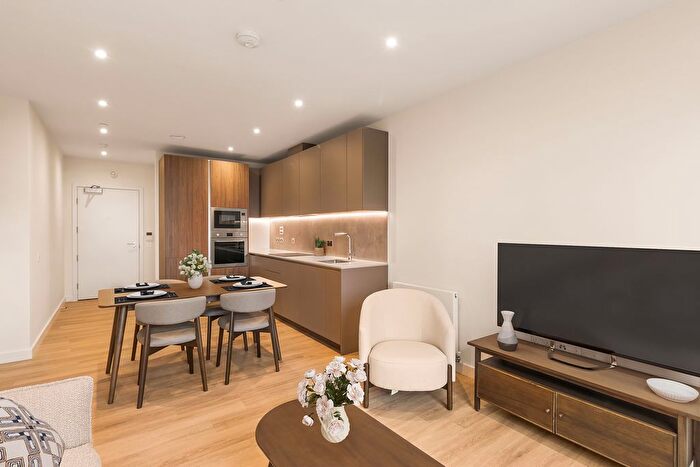 1 Bedroom Flat To Rent In Greenford, UB6