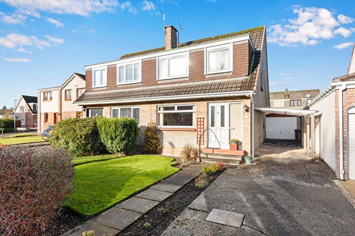 3 Bedroom Semi-Detached House For Sale In Marchburn Drive, Penicuik, Midlothian, EH26