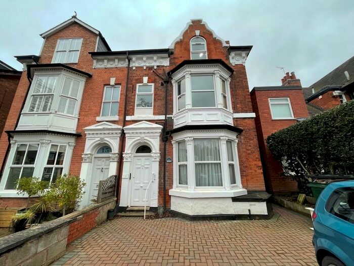 3 Bedroom Flat To Rent In Ascot Road, Moseley, B13