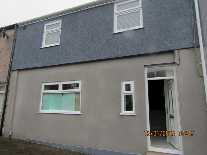 4 Bedroom Terraced House To Rent In Church Street, Tredegar, NP22