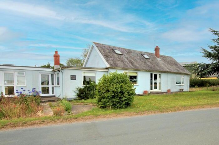 4 Bedroom Property For Sale In Marton, Skirlaugh, Hull, HU11