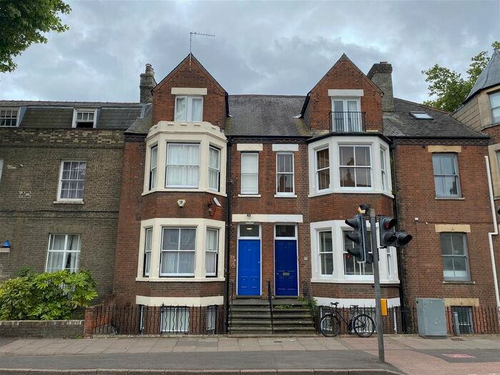 Studio To Rent In Flat, Newmarket Road, Cambridge, CB5