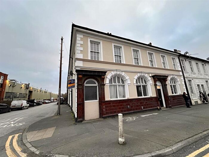 2 Bedroom Apartment To Rent In King Street, Stoke-On-Trent, ST4