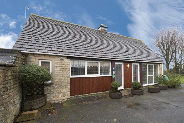 1 Bedroom Detached House To Rent In Shilton Road, Burford, OX18