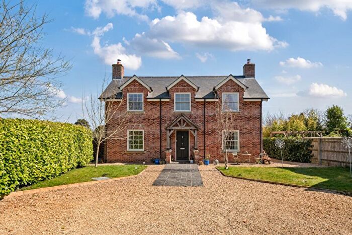 4 Bedroom Detached House To Rent In Easterton Lane Pewsey, SN9