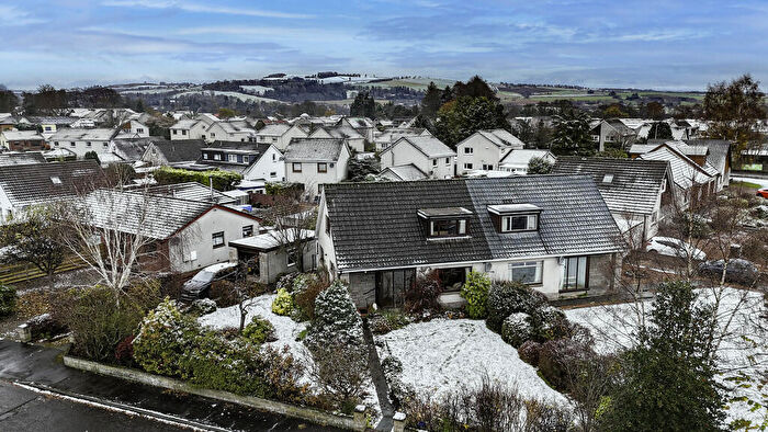 3 Bedroom Semi-Detached House For Sale In Paterson Drive, Blairgowrie, PH10